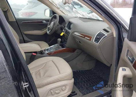 2010 Audi Q5 3.2 Premium z USA, uszkodzony, nr VIN WA1LKAFPXAA051979